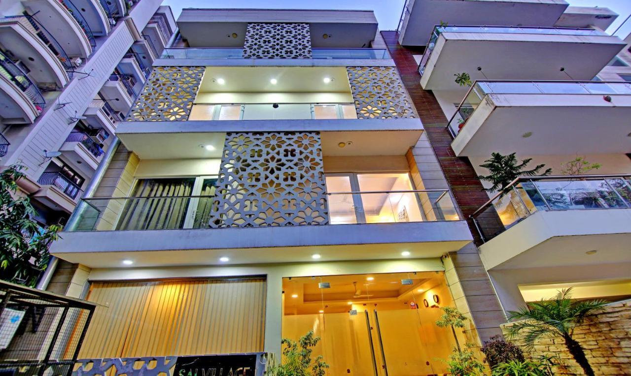 Treebo Sai Village Gold Souk - Sec 43 Gurgaon Exterior photo