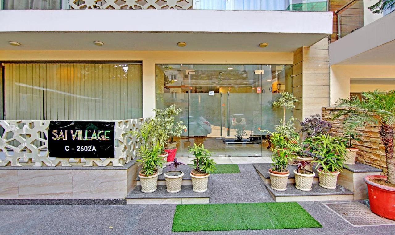 Treebo Sai Village Gold Souk - Sec 43 Gurgaon Exterior photo